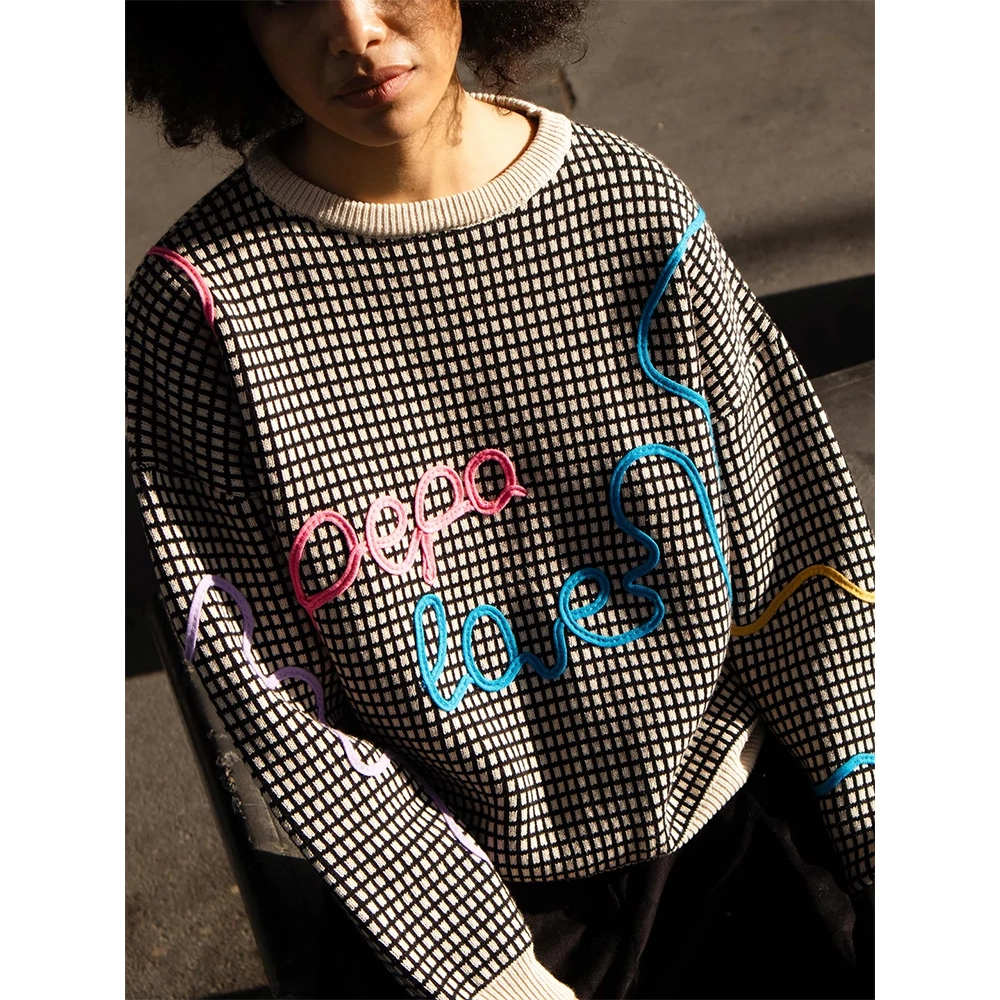 112325_2 Pepaloves γυναικείο πλεκτό πουλόβερ Jersey Bordado με micro-check μοτίβο και κέντημα στο ladyfox.gr